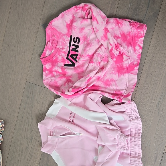 Girls Zara and vans sweaters bundle - Picture 2 of 6